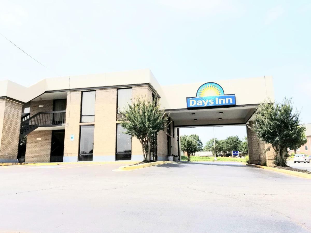 Days Inn By Wyndham Easley West Of Greenville/Clemson Area Exterior foto